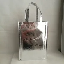 500 шт/партия 30x40Hx10cm модный рекламный серебряный металлический нетканый мешок для покупок с логотипом компании печать для магазина одежды