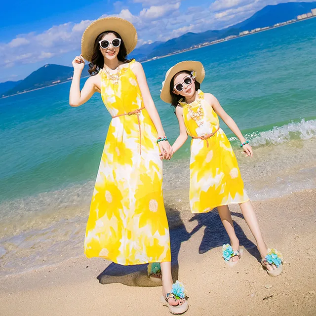 Us 1418 49 Offmother Daughter Clothes Matching Dresses Parent Child Sleeveless Summer Long Beach Dress Yellow Chiffon Family Women Clothing في