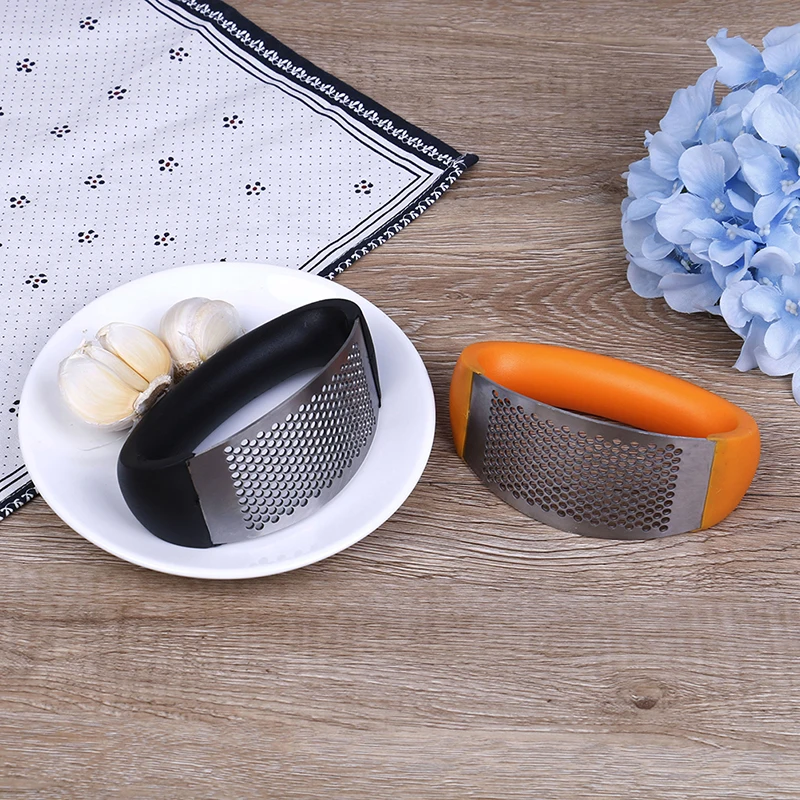 1pcs Curve Fruit Vegetable Tools Kitchen Gadgets Stainless Steel Garlic Presses Manual Garlic Mincer Chopping Garlic Tools