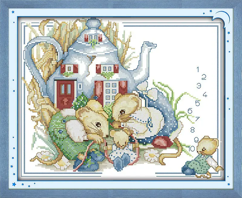 

The mouse family harmony Printed Canvas DMC Counted Chinese Cross Stitch Kits printed Cross-stitch set Embroidery Needlework