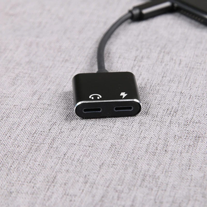 2 in 1 Audio Charger Adapter For iPhone 7 8 Plus Adapter For iPhone X XR XS Max Charging Headphone Adapter Cable Double Jack 2 in 1 Audio Charger Adapter For iPhone 7 8 Plus Adapter For iPhone X XR XS Max Charging Headphone Adapter Cable Double Jack