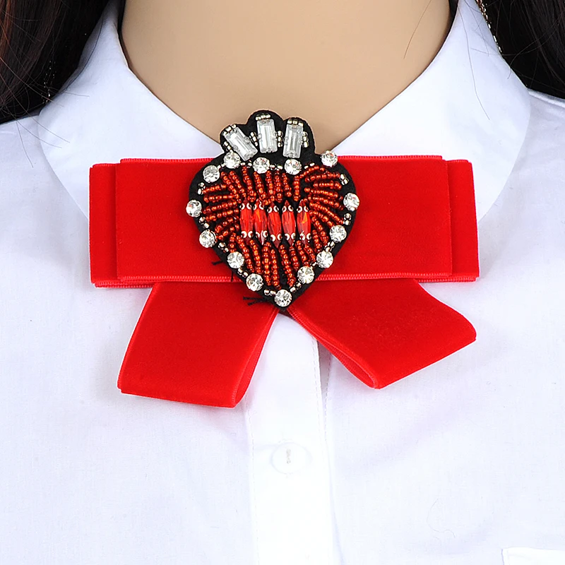 

ZHINI Red Heart Handmade beads Brooch Bowknot Fashion Blue Velvet Vintage Cameo Crystal Christmas Brooches For Women Pins Gift