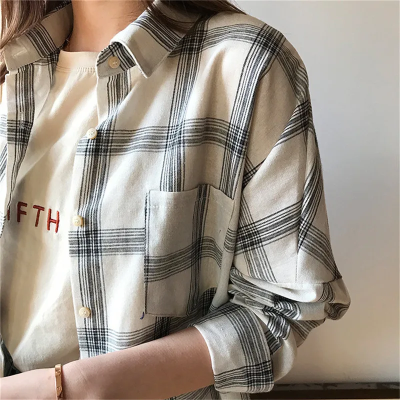 Pink women plaid blouse shirt 2019 SpringWomen Office Air Conditioner Blouse Shirt Female Loose Outerwear Casual Pocket Shirts (31)