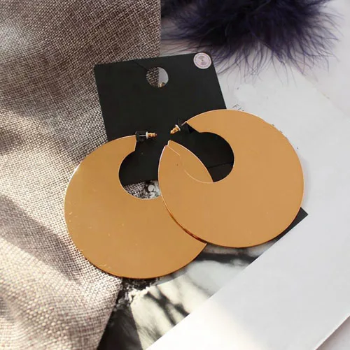

Fashion Large Hoop Earrings Hip Hop Smooth Gold Color Earings Stainless Steel Circle Shape Earrings For Women Jewelry Wholesale