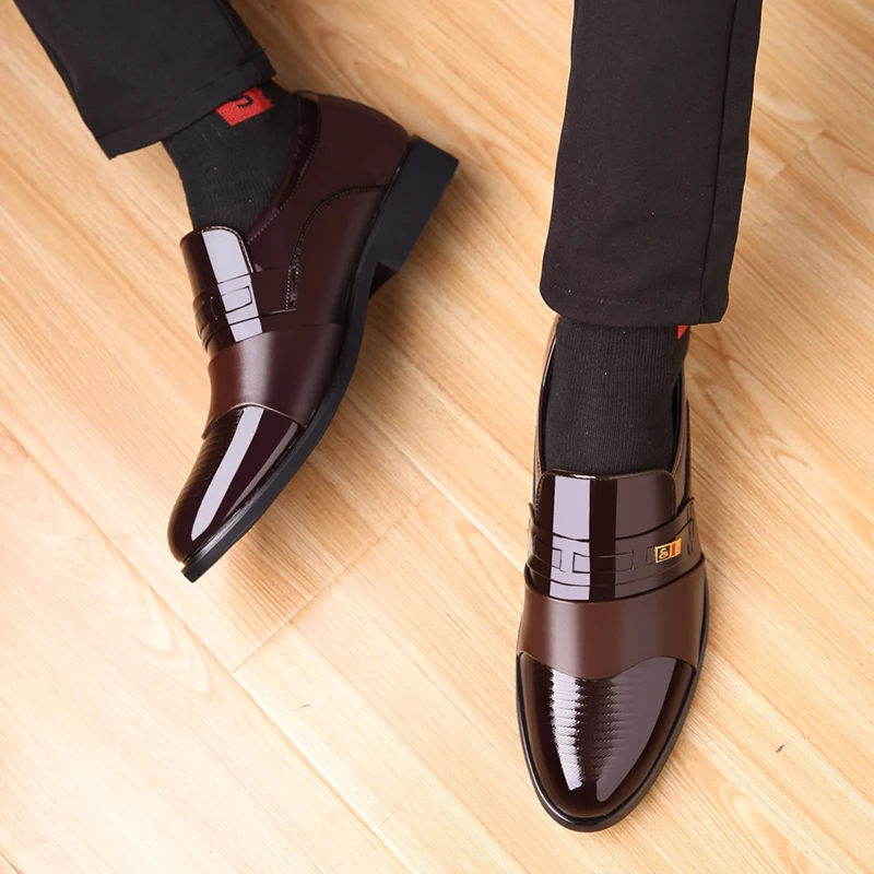 Модные деловые мужские туфли Новые Классические Кожаные мужские костюмы туфли модные деловые костюмы мужские слипоны обувь мужские ботинки Оксфорд