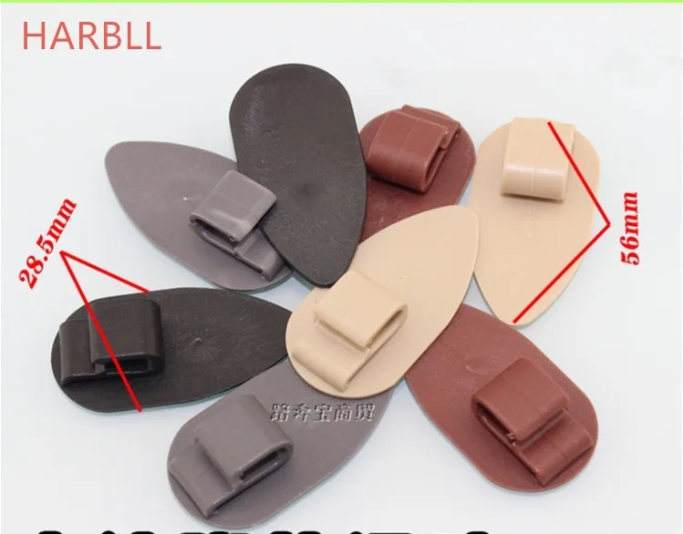 

HARBLLCar surrounded by large high-side wire loop carpet mats anti-slip movement of the movable edge of the retaining clips snap