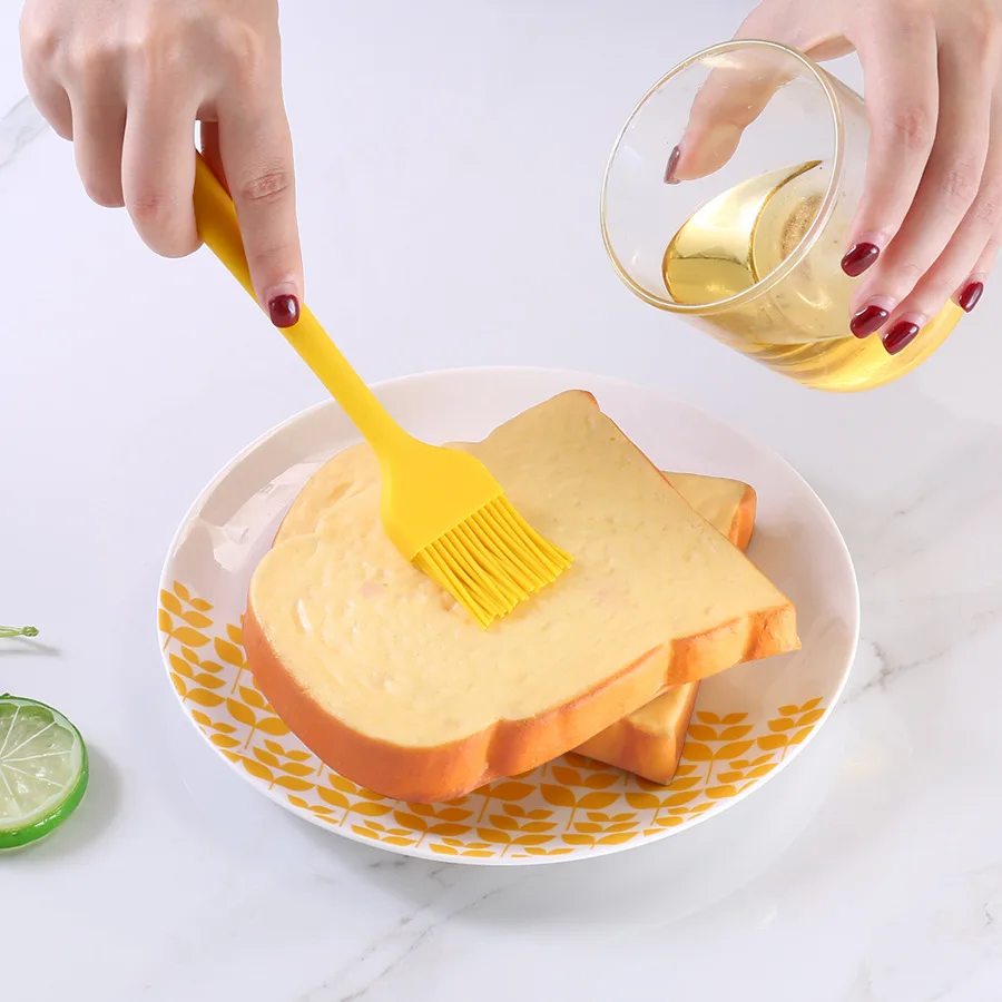 

5PCS Baking BBQ Brush Bakeware Pastry Bread Oil Cream Cooking Silicone Oil Brush Cake Pastry BBQ Tools Cooking Kitchen Gadgets