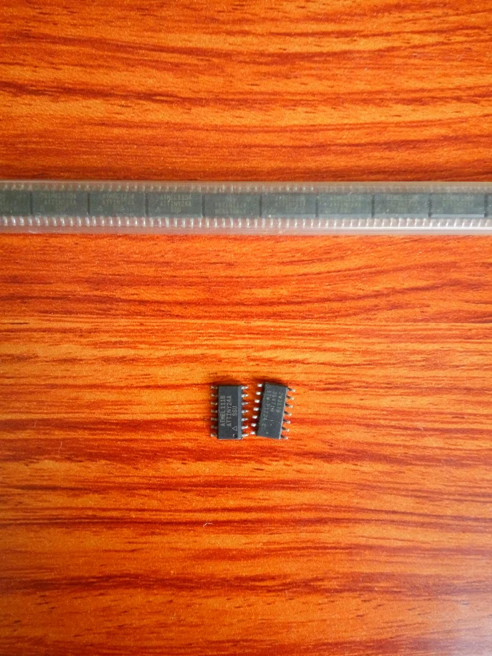 Free shipping ATTINY24A-SSU ATTINY24A ATTINY24 SOP-14  Free shipping by AliExpress Standard Shipping