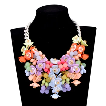 Большое эффектное ожерелье алиэкспресс Лидер продаж ювелирные изделия дисплей 4 цвета акриловые бисером цветок ожерелье для женщин аксессуары - Окраска металла: 1