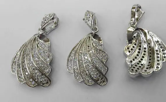 12 шт. 10-20 мм CZ Micro Pave Diamond проложили шарики прокладки ювелирных изделий Micro Pave латунь Животные Шарм Подвеска