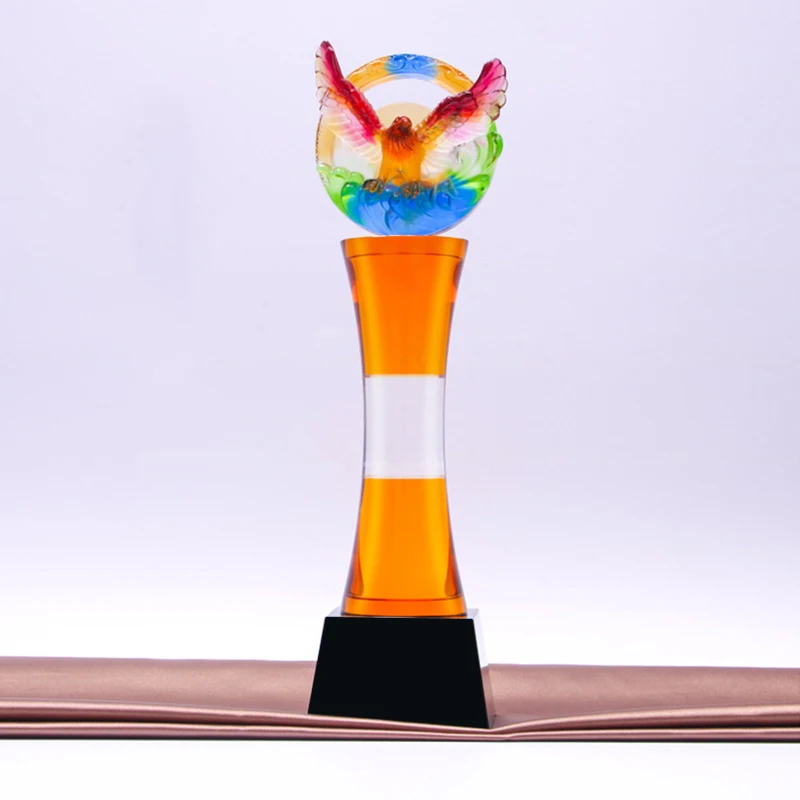Customized Fantasy Eagle Stars Motion Superior Achievement Victory Honour Best Employee Glaze Column Trophy Cup Award Souvenir | Спорт и