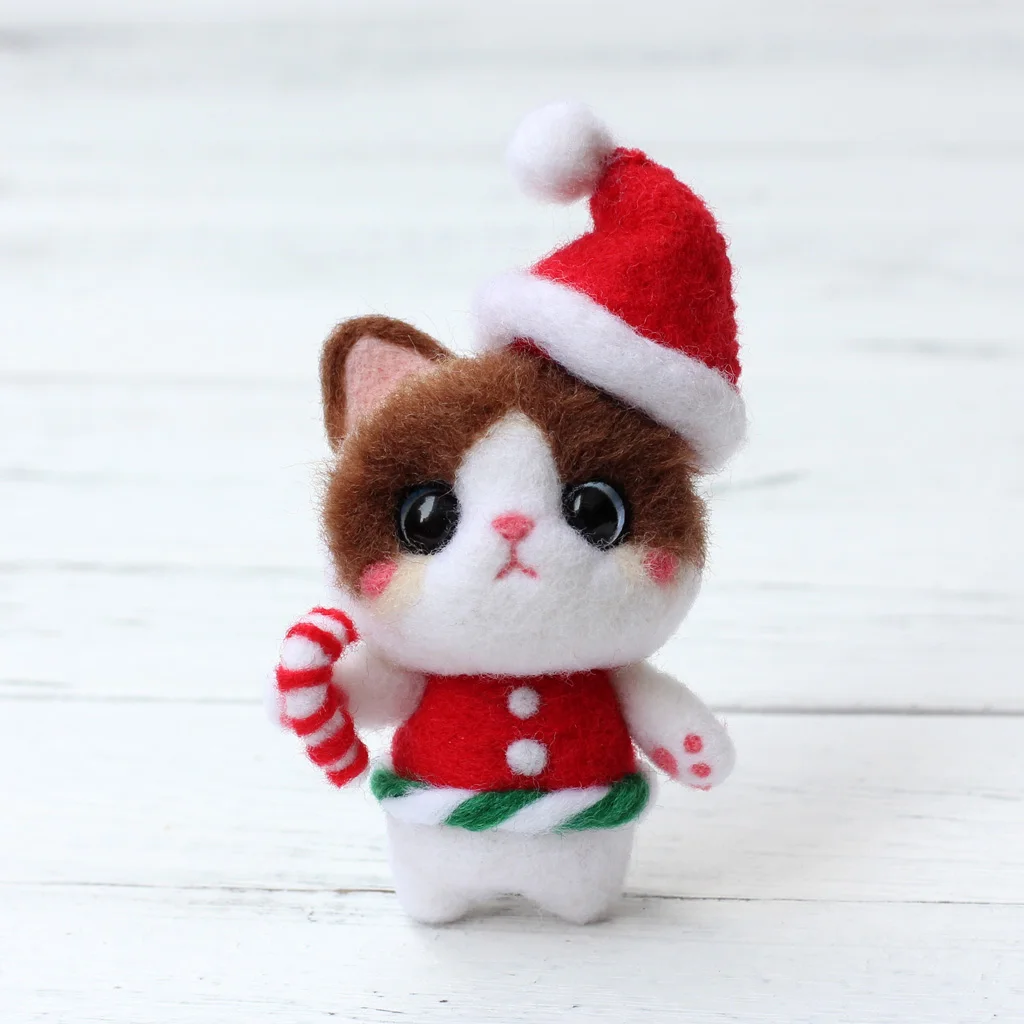 Novelty Cat Felt Craft Kit Wear Christmas Hat Animal Wool Needle Felting for Kids Children Funny Gift