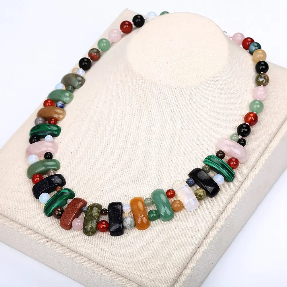 

Colorful Crystal Necklace Natural Stone Crystal Women Bead Chain Fashion Romantic Exquisite Handmade Pendant Necklace With Stone