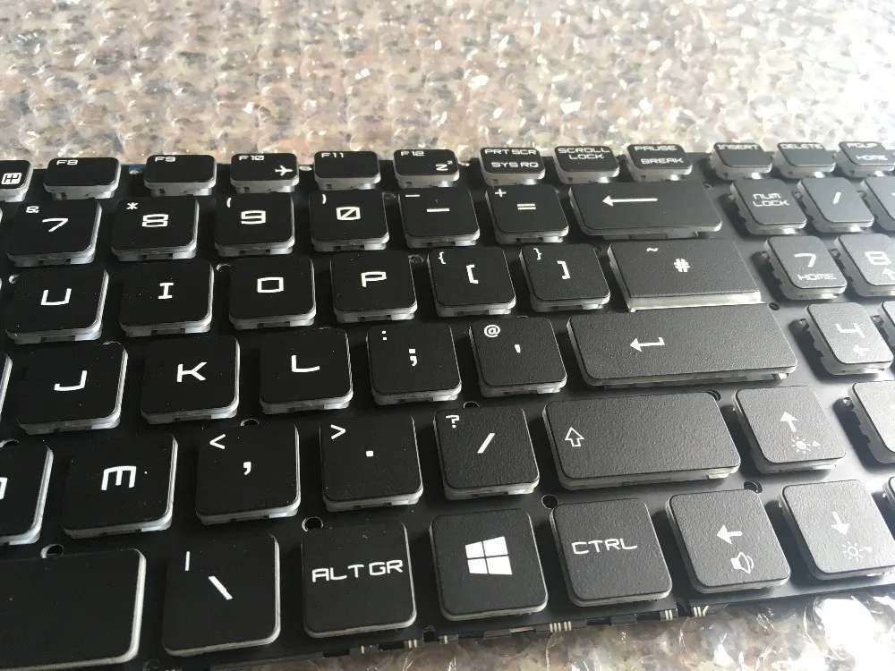 

News keyboard for MSI GL72 GP72 GE62 GE72 GL62 GP60 GS70 GP62 GT72 GE72 16J9 backlit US/UK/German/Korean layout