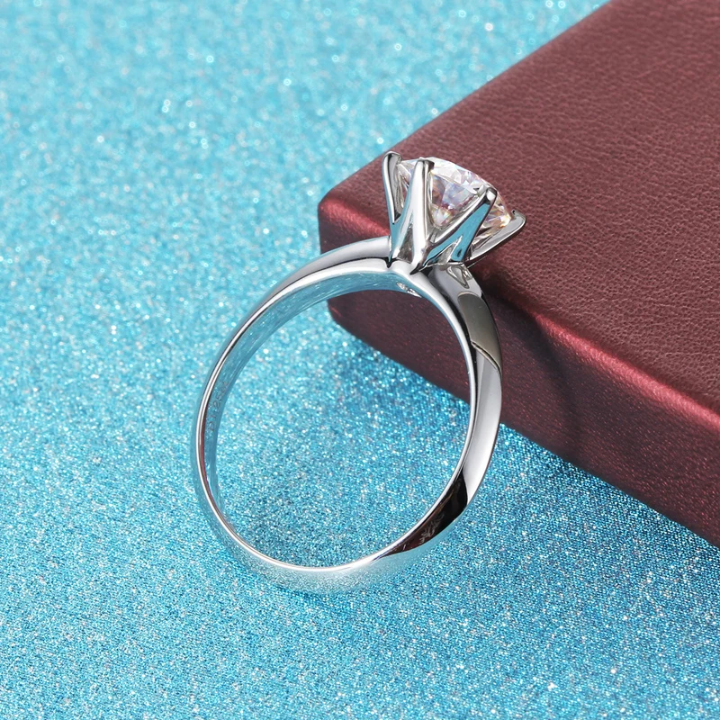 

Customizable Classic six claw ring 18K white gold 1.5ct moissanit engagement rings for woman big moissanit stone solitaire ring