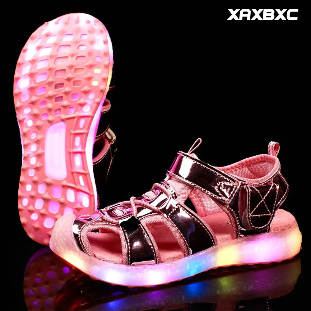 

2018 New Summer Fashion Kids Lighted Sandals Boys Girls LED Glowing Shoes Caterpillar Children Leisure Shoes Child Beach Shoes