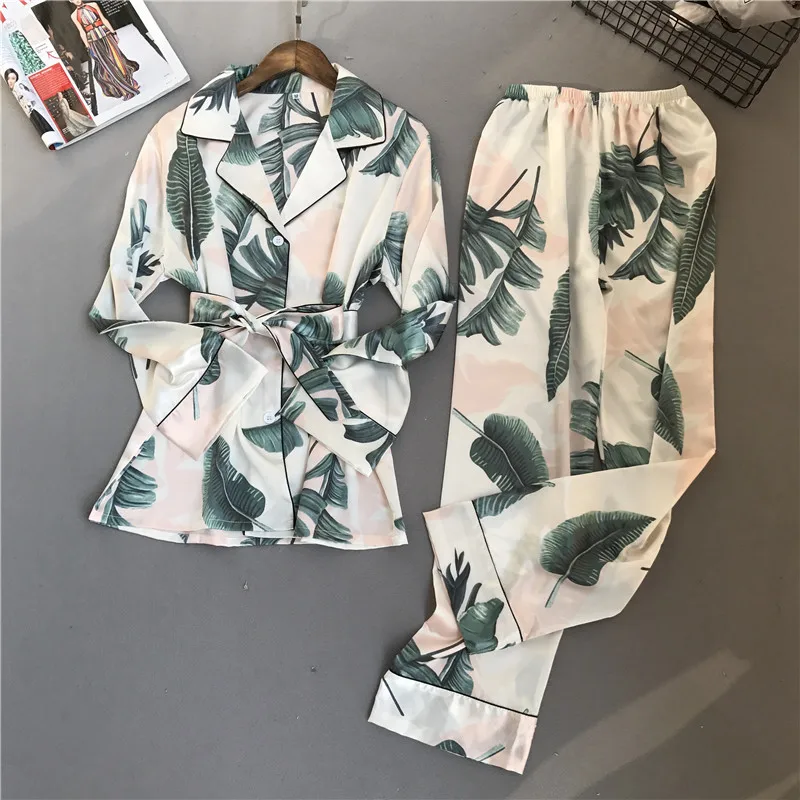 

2019 Woman Pajamas Spring Printing Pattern Women Pajama Set Rayon Sleepwear Long Sleeve Trousers Two Paper Suit