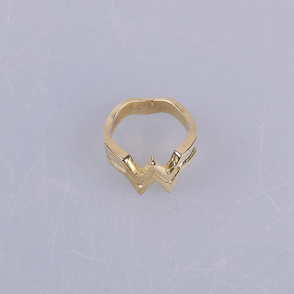 2017 Movie Wonder Woman Superhero Diana Prince Leather Headgear Metal Badge Rings  Cosplay Bronze Crown Band Headgear Woman (7)