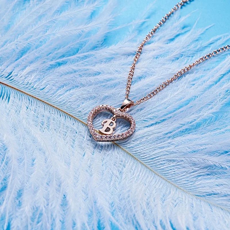 Мода Кристалл самодельная буква индивидуальный кулон ожерелье s для женщин Девушка Имя длинное цвета розового золота с сердечками ожерелье Подарочное кольцо