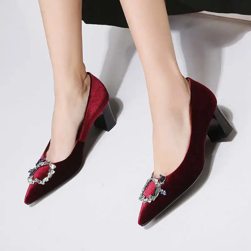 

2017 New fashion party wedding thick high heel velvet women pumps pointed toe crystal diamond sexy women brand shoes for stars02