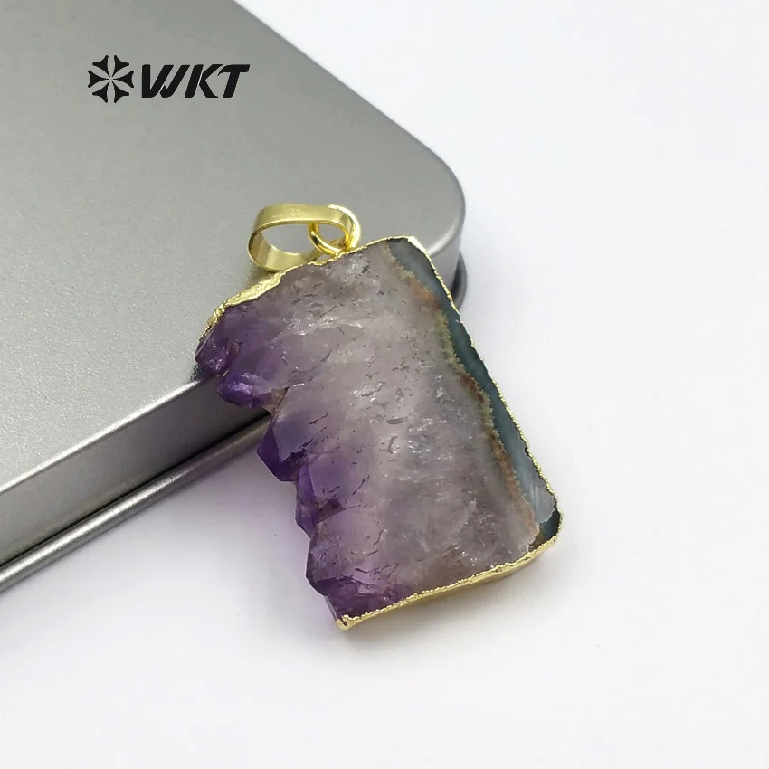 

WT-P1435 Natural Slice Amethysts Random Shape Pendant With Gold Electroplated Bail In Side For Women Fashion Necklace
