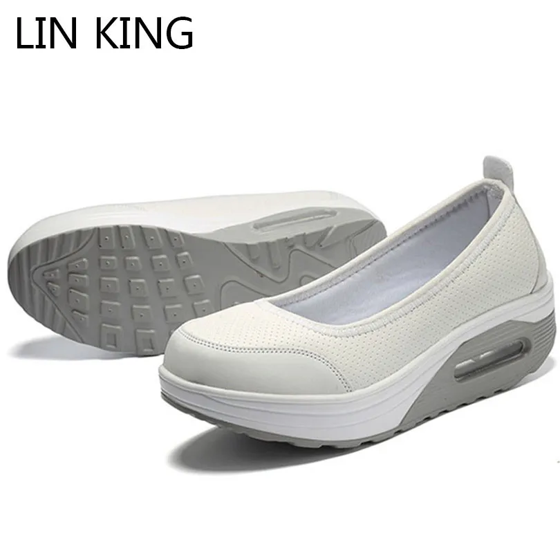 Comprar LIN KING altura aumento mujeres oscilación zapatos suela gruesa zapatos de plataforma cuñas deslizamiento cómodo en trabajo enfermera mocasines tamaño grande 42