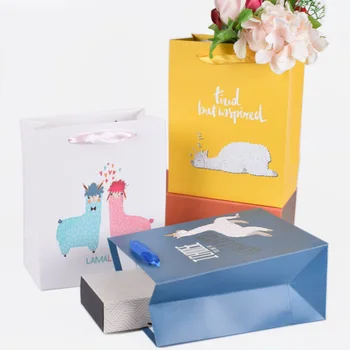 

100pcs Paper Gift Bags With Handles For Wedding Birthday Party Favors Lama Love Small Bag Present Candy Cookie Paper Bag