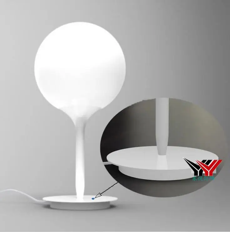 Creative table lamp modern minimalist art personality bedroom fashion milk white glass ball bed lamp horn table lamp led light