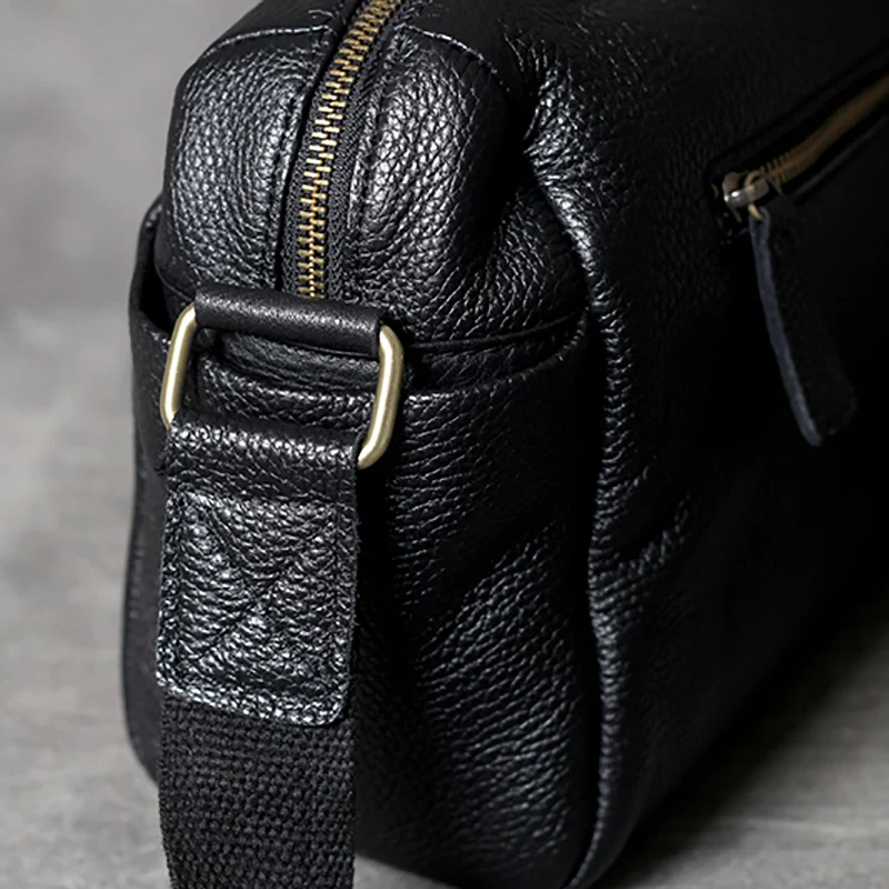 AETOO Simple practical head cowhide single shoulder crossbody bag casual leather male bag