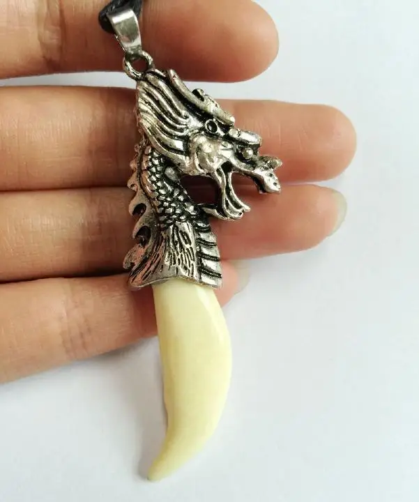 12 pcs Vintage Tibetan White RARE TOOTH PENDANT NECKLACE HOLY MYTHICAL MAGIC AMULET DRAGON HEAD | Украшения и аксессуары