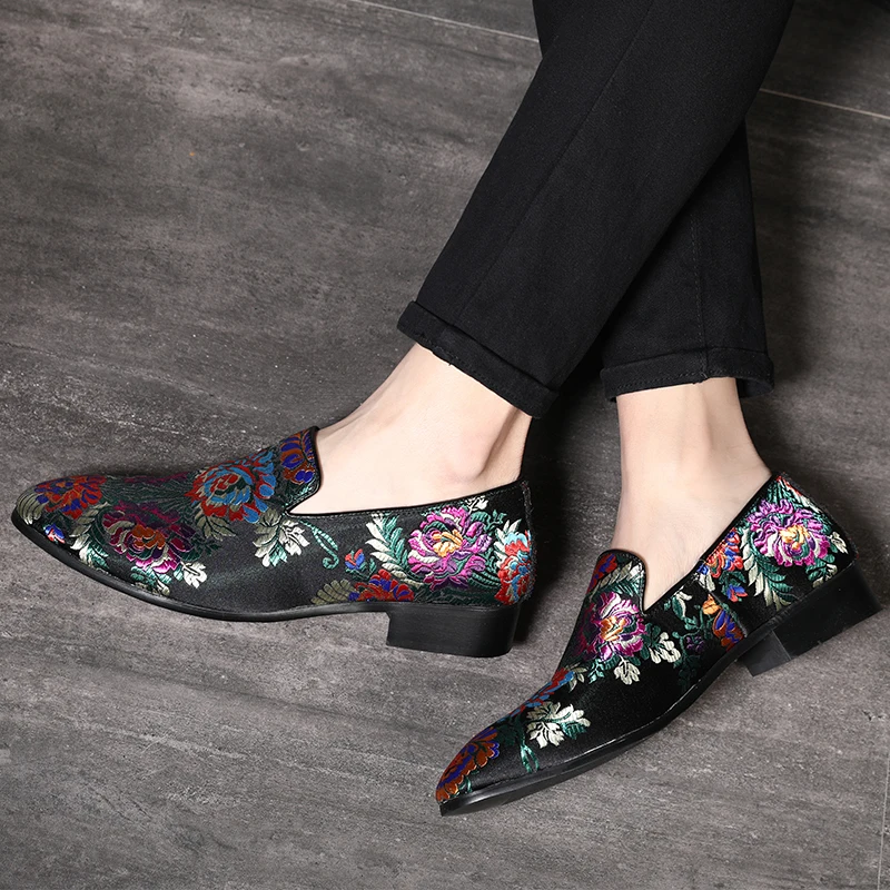 Для мужчин Красочные Бизнес итальянские классические туфли стиль ручной работы изысканная вышивка дизайнерские кожаные туфли человек обувь с острым носком