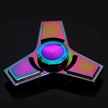 Красочные Творческих Смешной Металла EDC Руки Spinner Tri-Счетчик Подшипник Непоседа Пальцев Гироскопа Дети Взрослых Фокус Игрушки