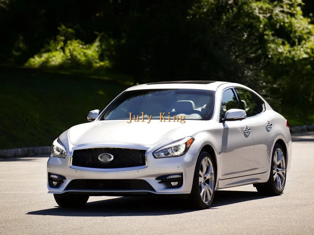 Infiniti-Q70-2015