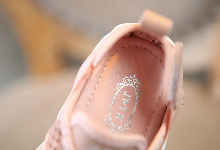 10533448815_840385025