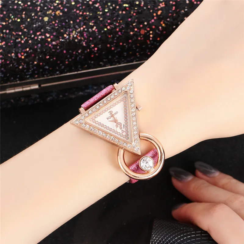 Уникальный треугольник кожаный ремешок женские часы Рекомендуемые Relojes Para Mujer женские наручные кварцевые темперамент Horloge Dames@ 50