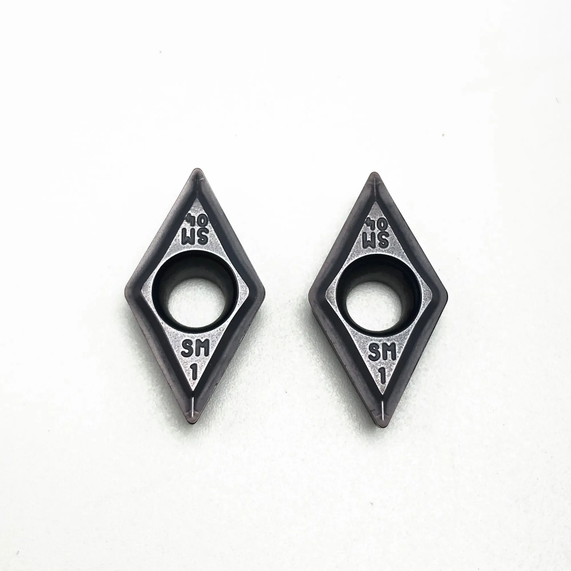 

20PCS Carbide insert DCMT 11T304 SM IC907 908 metal lathe tool DCMT11T304 CNC machine tool parts milling lathe tools