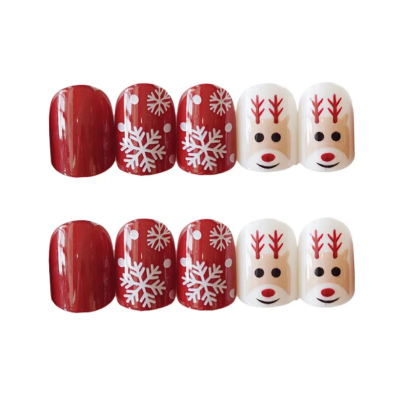 

24Pcs Flat Top Fake Nails Artificial Nails For Lady Christmas False Nails New Design Daily Decoration For Manicure