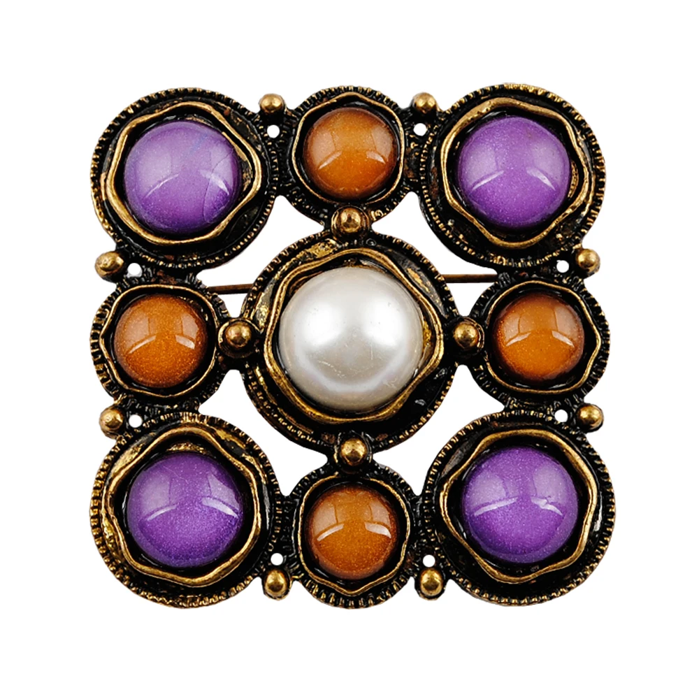 Brooches-00004 (1)