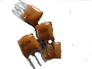 

Free shipping 100pcs Ceramic crystals Z8.0M 8.000MHZ 8 M 8.0 M 3feet