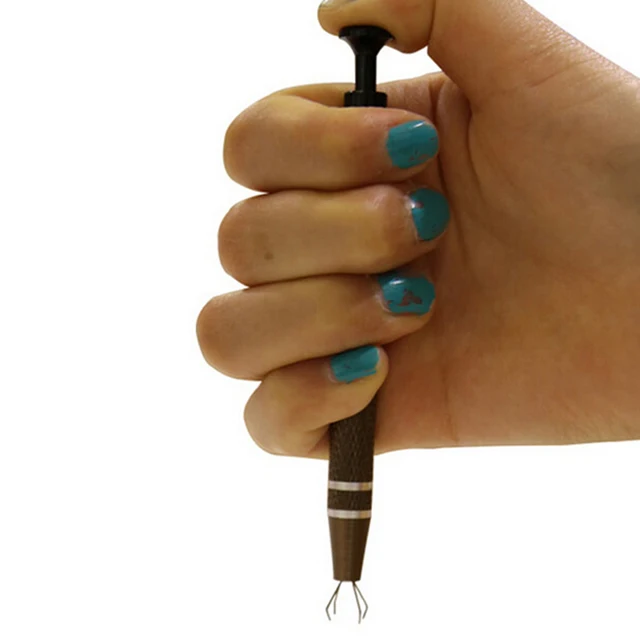 Special Price 1PCS Electrician Hand Tools Set Parts Gripper Pick Up Tools Four Claw Hold Tightly For Catcher IC Chip Component Metal Grabber
