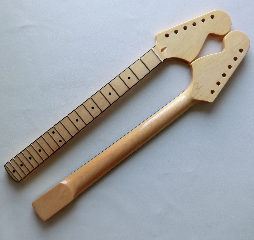 Free shipping Gloss finished 21 fret Black binding large headstock