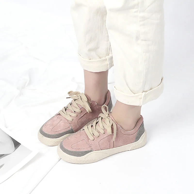 

2019 spring new fashion simple color matching casual shoes women comfortable wild suede flat shoes.