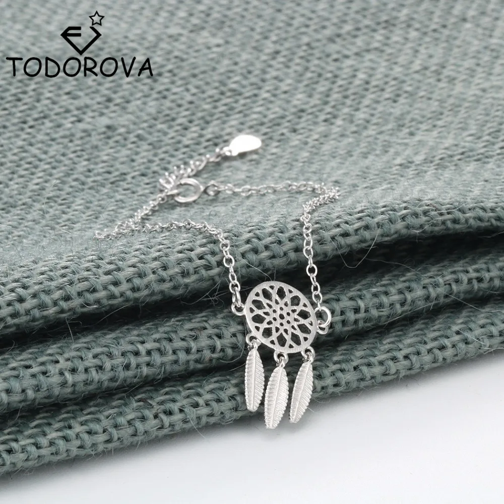 

Todorova Dreamcatcher Charm Bracelet for Women Boho Hand Chain Link Bracelet Dream Catcher with Feathers Tassel Jewelry