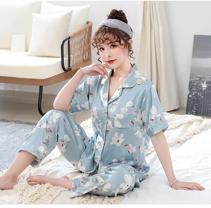 пижама в корейском стиле. модная пижама для подростков. анджелина джоли в пижаме. пижама женская модная. пижама женская.