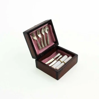 

wholesale 1:12 dollhouse miniature Mini Cutlery box accessories toy for forest animal collectible Gift