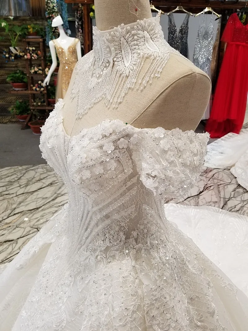 Элегантное кружевное свадебное платье с лямкой через шею и кисточками, винтажное бальное платье с открытыми плечами и Королевским шлейфом, свадебное платье, Robe De Mariee
