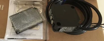 

FREE SHIPPING E3JK-RP12-C Photoelectric sensor