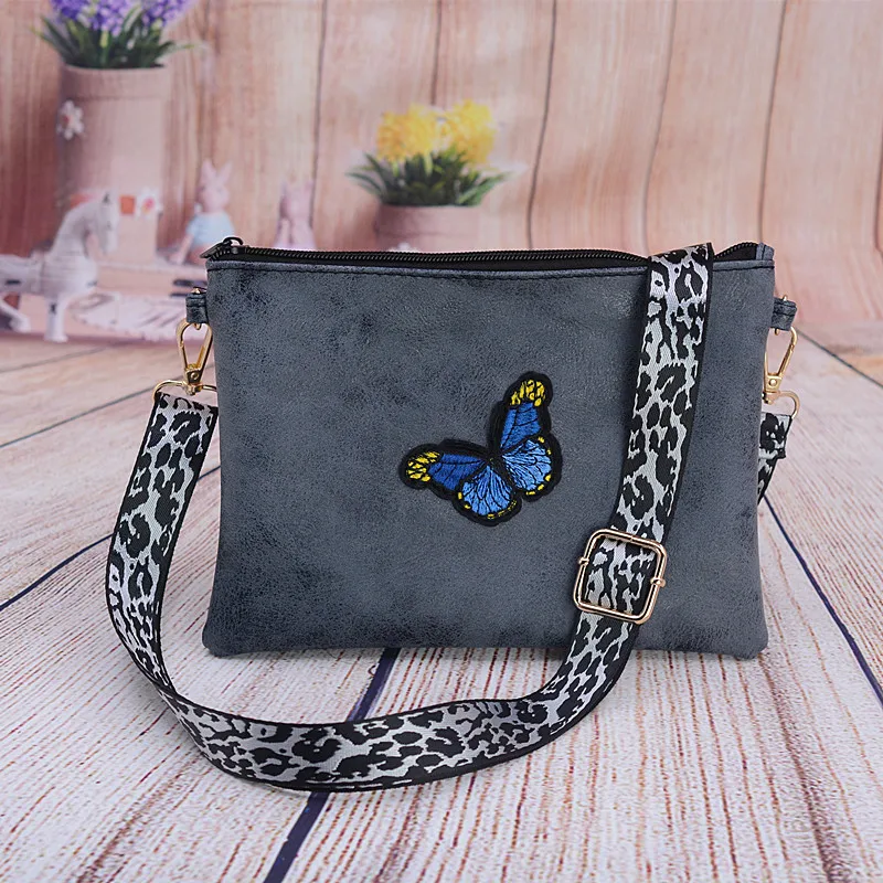 bag strap 232