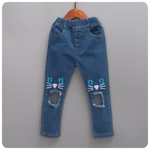 Коллекция года, корейская детская одежда, Осенние новые штаны с рисунком для девочек джинсы с вышивкой и дырками для маленьких девочек длинные штаны для отдыха