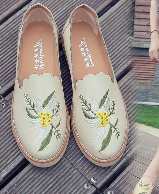 embroider leather shoes women flower fringe flat loafers 2018 preppy